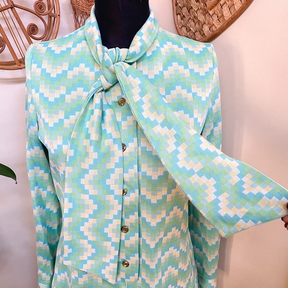 SOLD Vintage 60s Mid Mod Skirt Suit - Picture 3 of 10